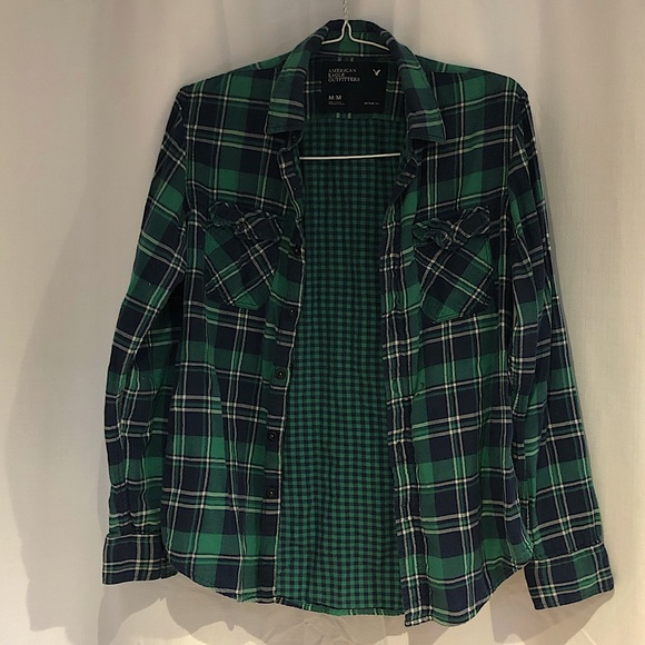 American Eagle Green Plaid Button Up - Picture 1 of 3